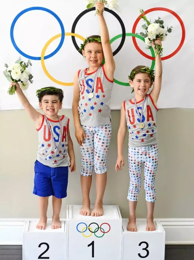 thème anniversaire enfant jeux olympiques USA anneau podium vainqueur épreuve sportive
